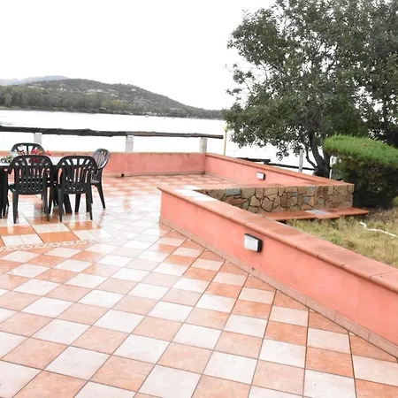 Bifamiliare Giunone Διαμέρισμα Domus De Maria